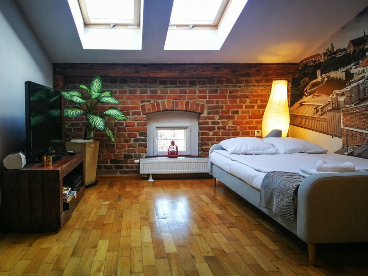 Designer Apt In The Heart Of Krakow 4Th Floor No Lift Luaran gambar